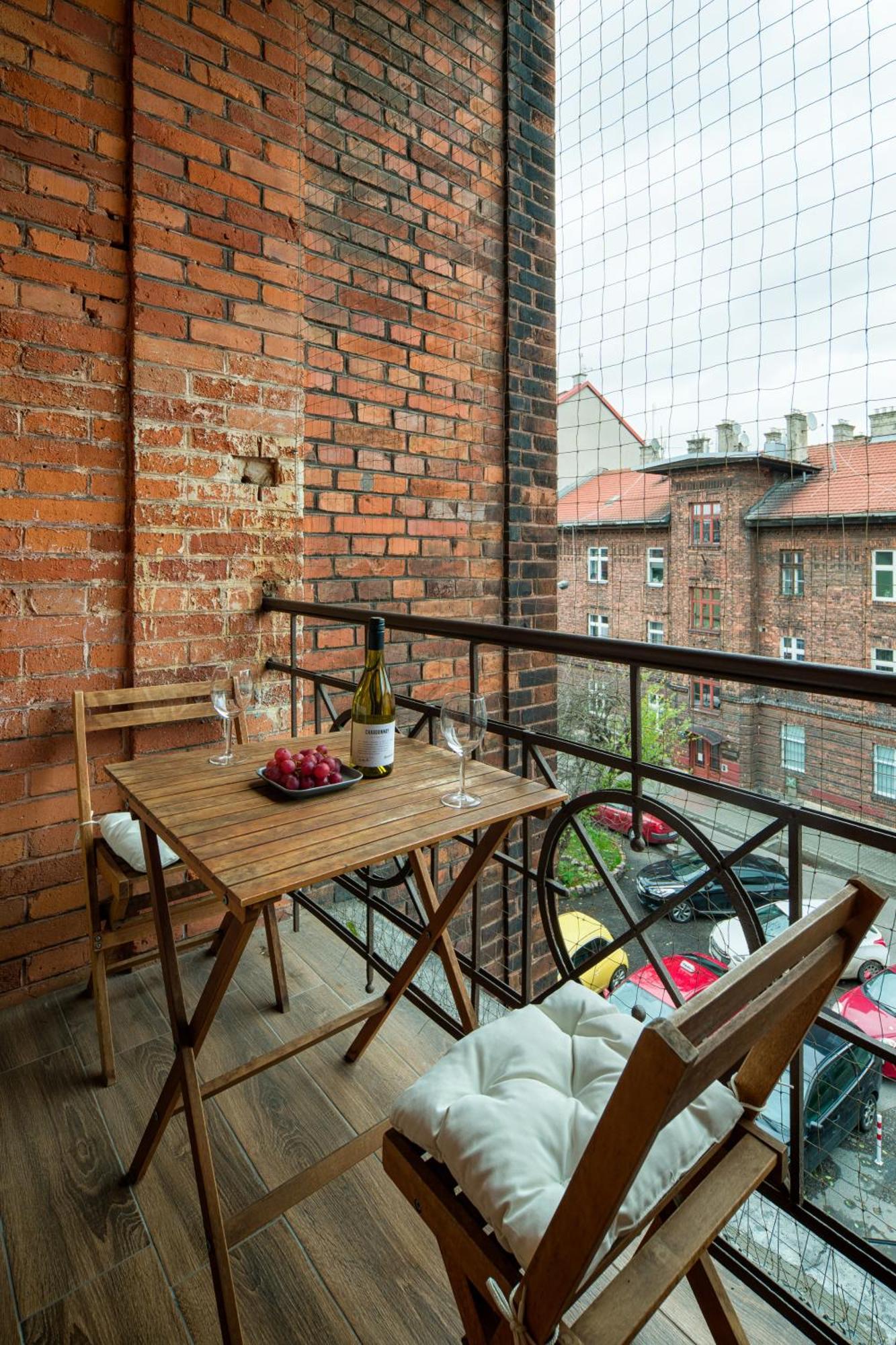 Discover Krakow Apartments - Lubicz St - Loft - Next To Main Station, Ac Eksteriør billede