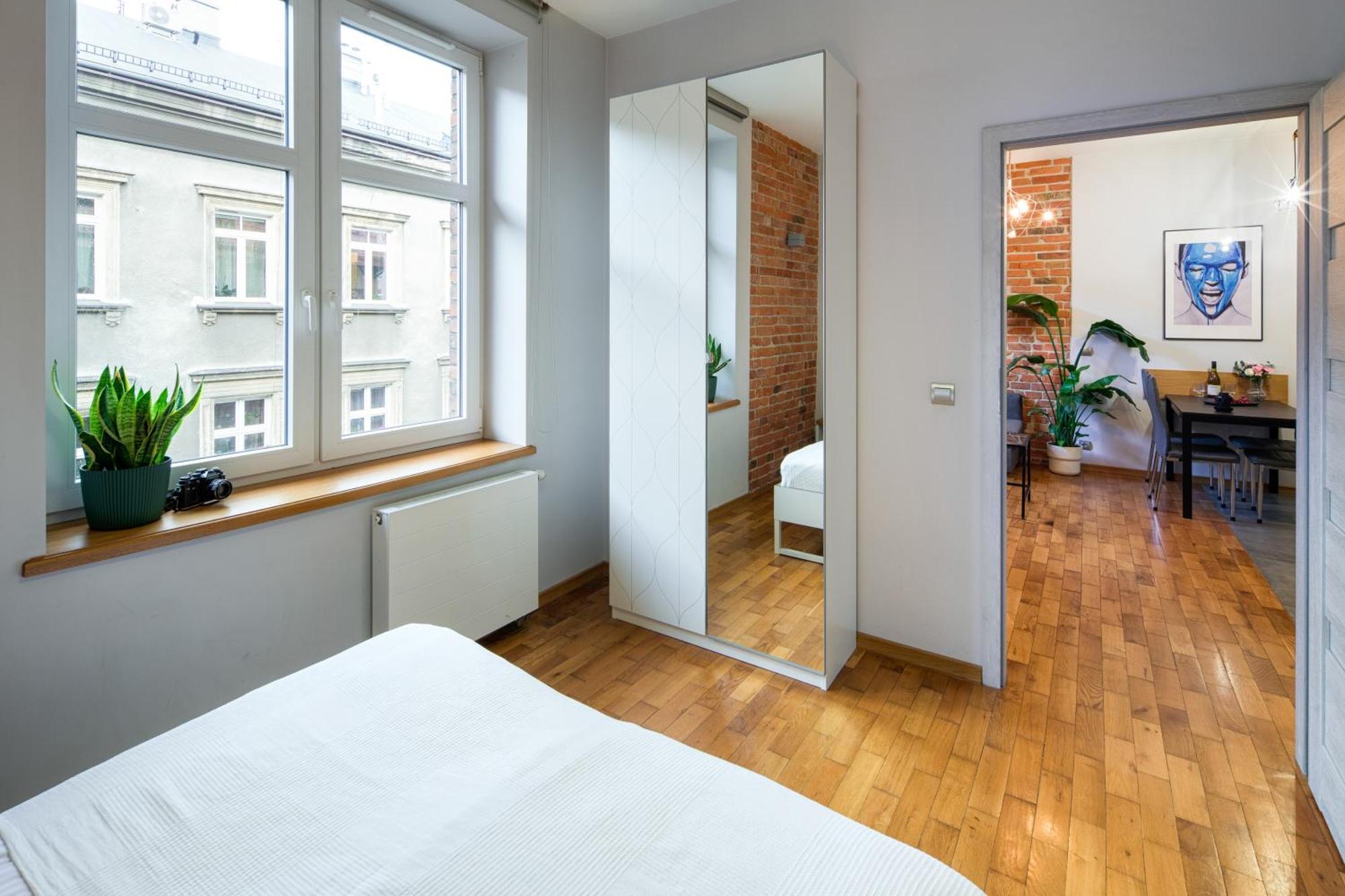 Discover Krakow Apartments - Lubicz St - Loft - Next To Main Station, Ac Eksteriør billede